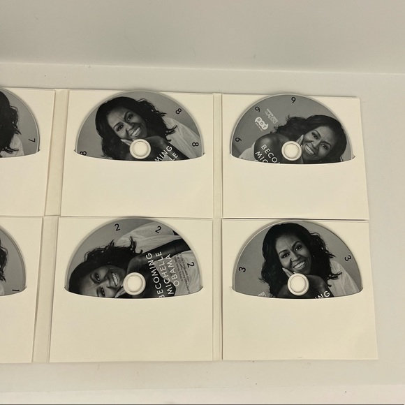 Becoming by Michelle Obama Read By The Author CD Set - Picture 8 of 11